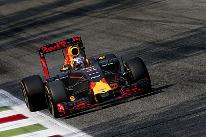 Videón a Red Bull monzai aerodinamikai csomagja