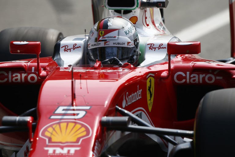 A Ferrari versenyzői alaposan berendeltek az ultralágy abroncsból Szingapúrra