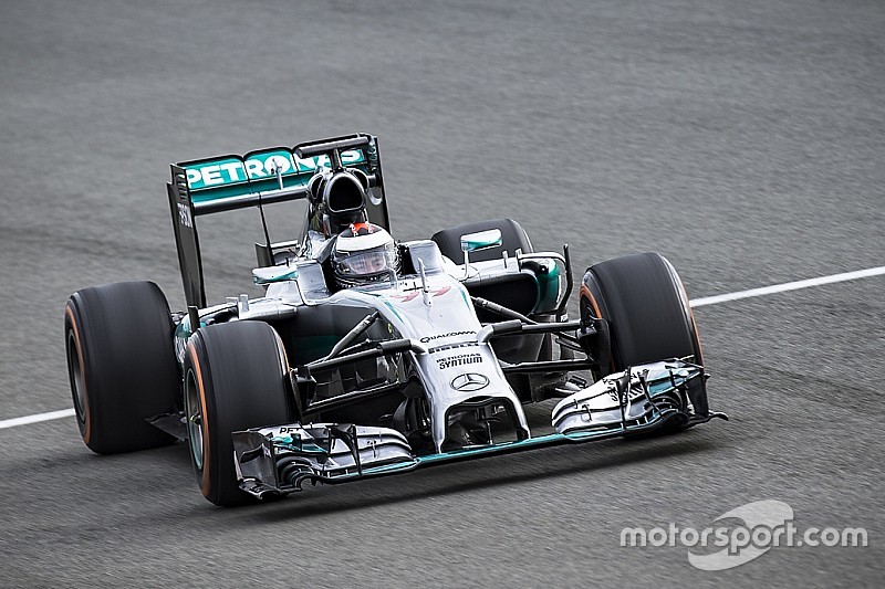 Bildergalerie: Jorge Lorenzo im Mercedes F1 W05