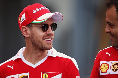 Феттелю нужно заслужить будущее в Ferrari, считает Арривабене