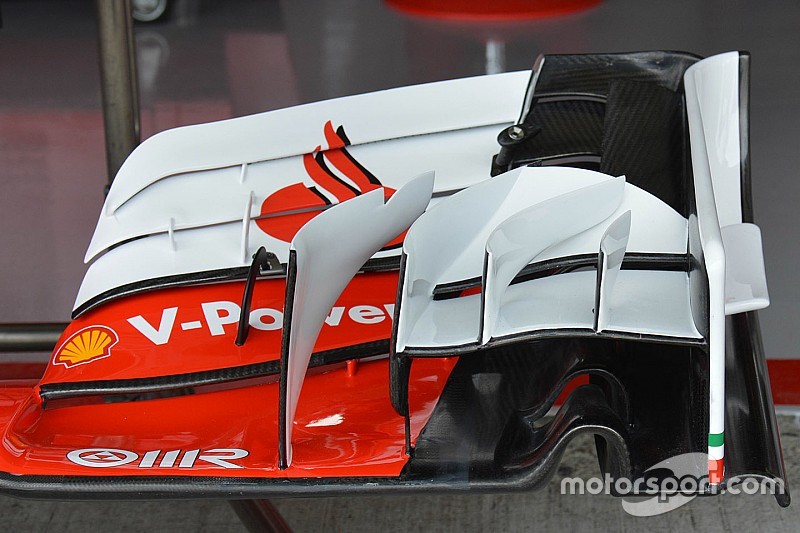 Técnica: diferentes alerones del Ferrari SF16-H en Japón