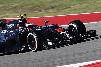 Button boos na incident Q1, Palmer is zich van geen kwaad bewust