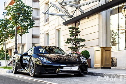 Photos - Les supercars du Moyen-Orient dans l'Hexagone