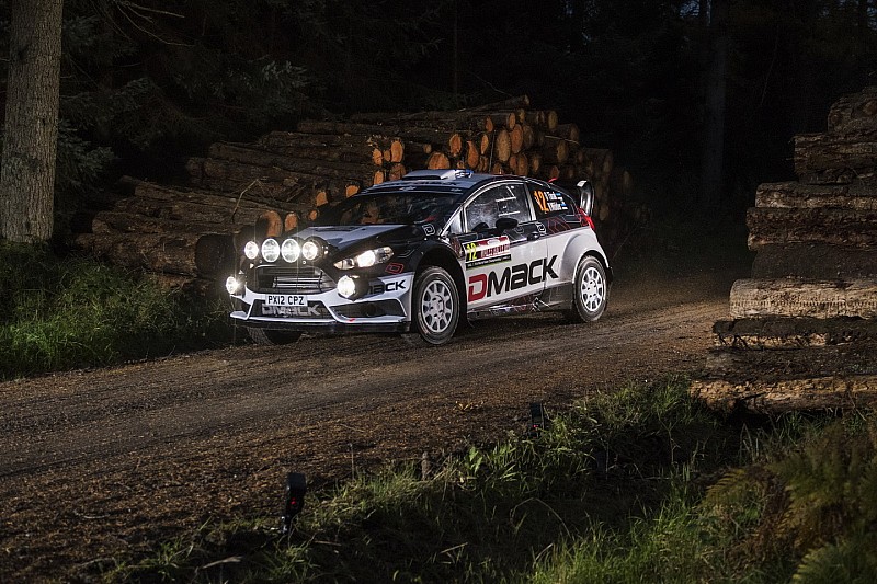 WRC Wales: Tanak achtervolgt Ogier, Neuville zevende