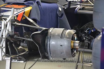 Technique - Les écopes de freins avant de la Toro Rosso