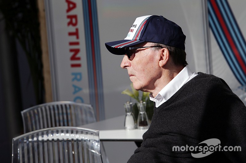 Frank Williams herstelt 'langzaam maar gestaag' van longontsteking