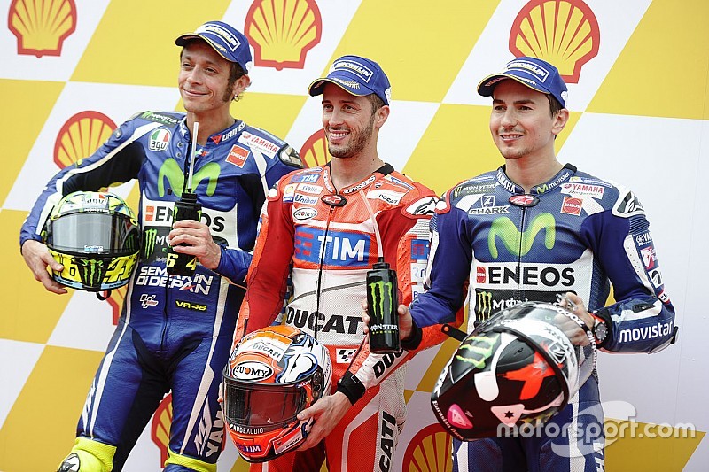 Dovizioso pakt de pole voor GP Maleisië in natte kwalificatie