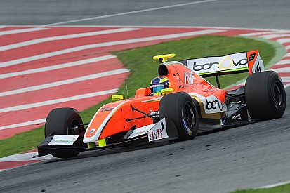 Дильман победил в Барселоне и стал чемпионом Формулы V8 3.5