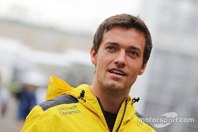 Палмер зберіг місце в Renault на 2017 рік