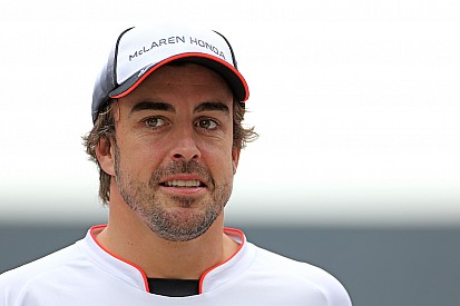 Alonso: "Eerst derde F1-titel, daarna komt Le Mans pas in beeld"