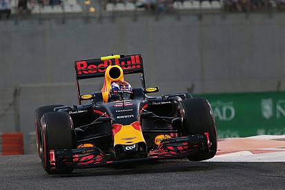 Verstappen over vierde plek in WK: “Zal er niet lekkerder door slapen”