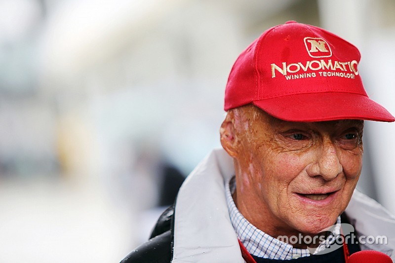 Lauda niet blij met Hamilton: