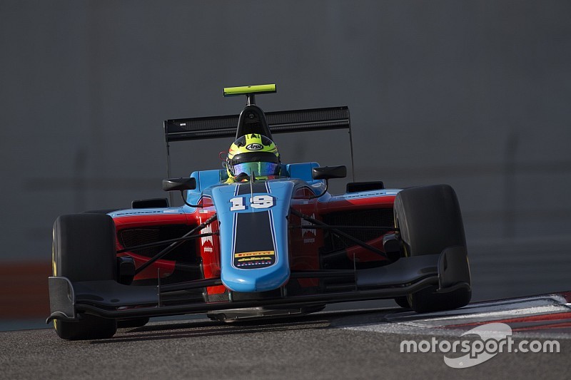 Abu Dhabi, J2 - Niko Kari et Alessio Lorandi en tête