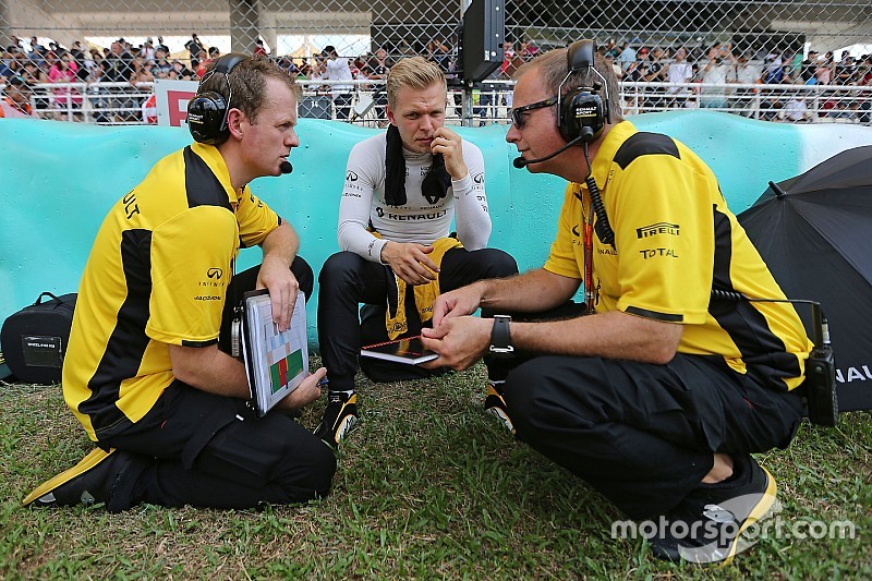 Renault 2016: передбачувана пробуксовка