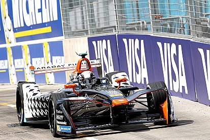 Відставка Маттіаччі не принесе шкоди Dragon Racing