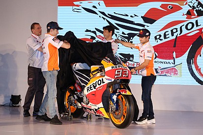 Repsol Honda présente sa moto 2017