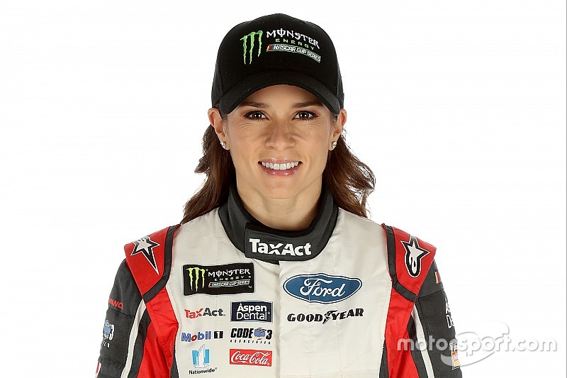 Danica Patrick in NASCAR-Nöten: Ford will helfen