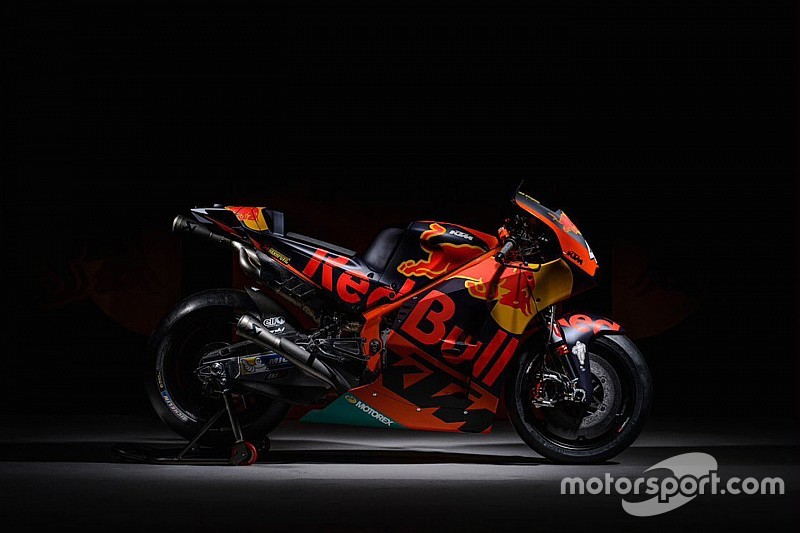 Команда КТМ презентувала свій мотоцикл MotoGP 2017 року