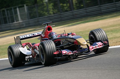 Fotogallery: tutte le Formula 1 della Toro Rosso dal 2006