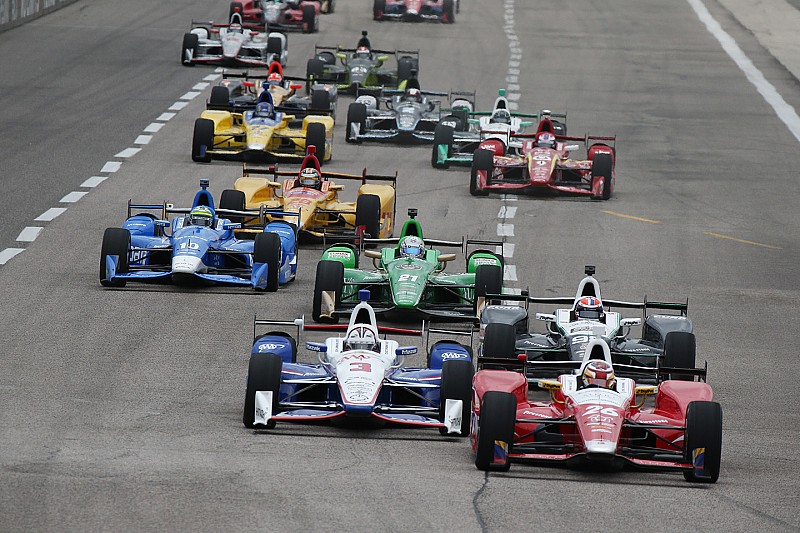 Chevrolet та Honda продовжили угоди з IndyCar