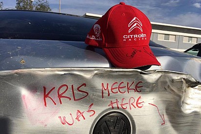 Meeke se disculpa por chocar coche de fan mexicano