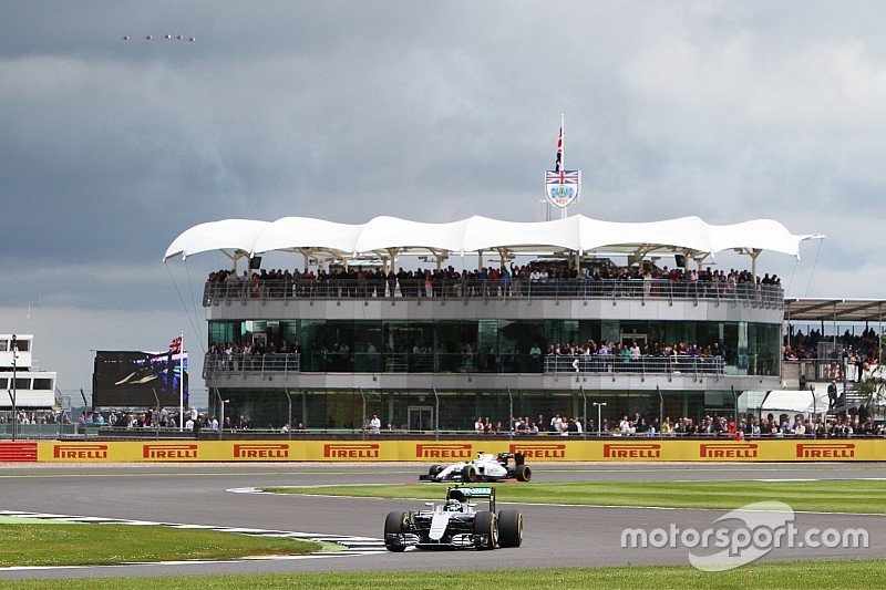 F1 Grubu, Silverstone'un kararını ağır şekilde eleştirdi