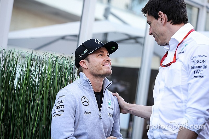 Вольфф: Mercedes не потрібен німецький гонщик