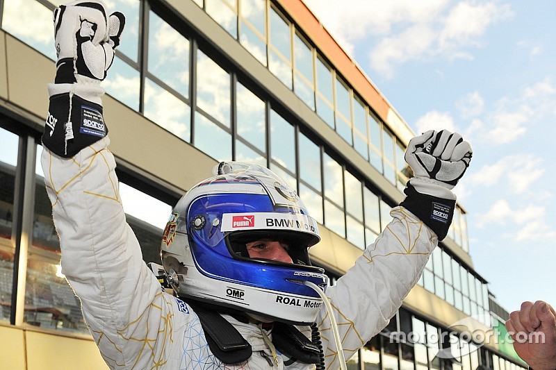 Alex Zanardi indulni akar a Daytona 24 óráson 2019-ben