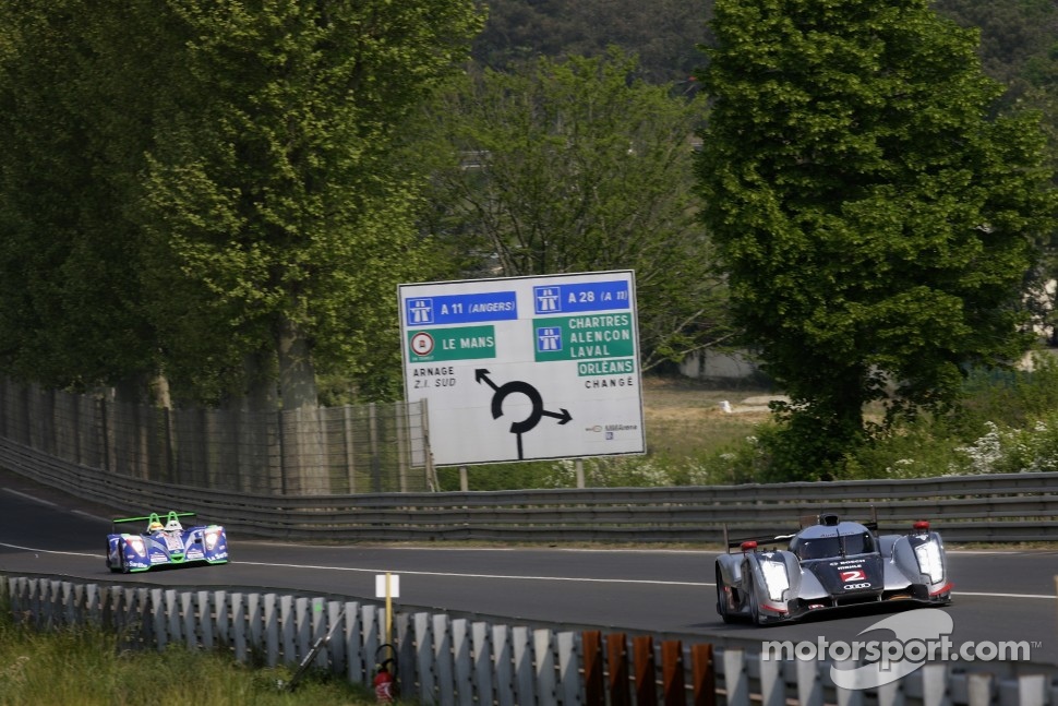 #2 Audi Sport Team Joest Audi R18 TDI: Marcel Fässler, Andre Lotterer, Benoit Treluyer