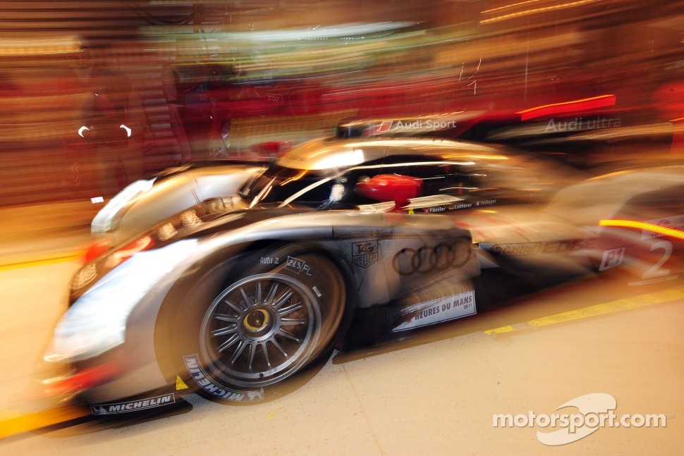 #2 Audi Sport Team Joest Audi R18 TDI: Marcel Fässler, Andre Lotterer, Benoit Tréluyer