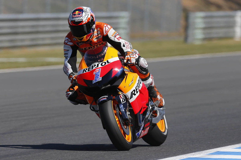 Teknik late braking Jorge Martin dinilai mirip dengan Casey Stoner. Tampak Stoner saat membela Repsol Honda Team pada MotoGP 2012.