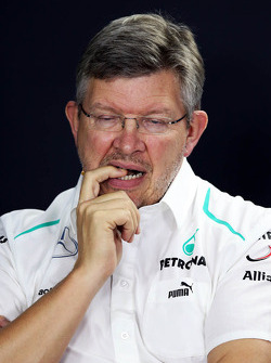 Ross Brawn, Teambaas Mercedes AMG F1 bij de FIA-persconferentie