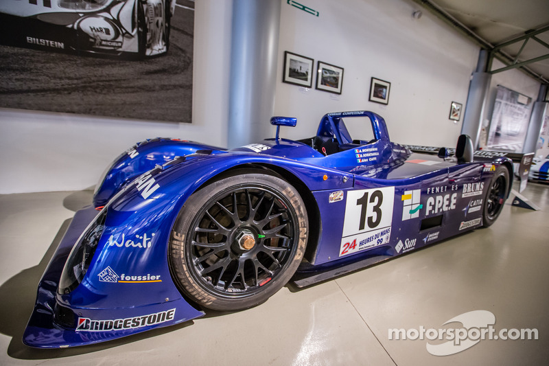 Courage C52 Nissan 1999