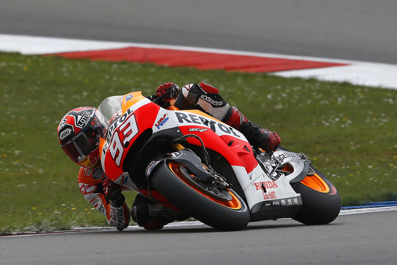 <img src="http://cdn-1.motorsport.com/static/custom/car-thumbs/MOTOGP_2017/RIDERS_NUMBERS/Marquez.png" width="50" /> #14 GP dei Paesi Bassi 2014