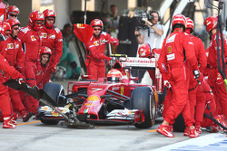 Kimi Raikkonen, Ferrari pit stop
