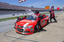 Justin Allgaier, HScott Motorsports Chevrolet