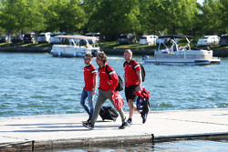 Will Stevens, Manor Marussia F1 Team, mit Teamkollege Roberto Merhi, Manor Marussia F1 Team