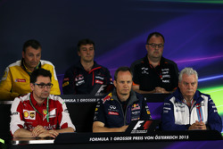 FIA persconferentie: Rob White, Renault Sport Deputy Managing Director; James Key, Scuderia Toro Ros