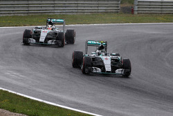 Nico Rosberg, Mercedes AMG F1 Team y Lewis Hamilton, Mercedes AMG F1 Team