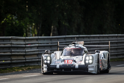 Porsche 919 Hybrid Нико Хюлькенберга, Ниа Тэнди и Эрла Бамбера