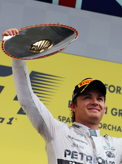 Нико Росберг, Mercedes AMG F1 празднует второе место на подиуме
