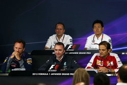 FIA persconferentie: Jonathan Neale, McLaren Chief Operating Officer, Yasuhisa Arai, Honda Motorspor