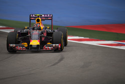 Daniil Kvyat, Red Bull Racing RB11