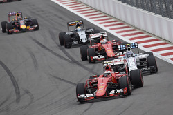 Kimi Raikkonen, Ferrari e Valtteri Bottas, Williams e Sebastian Vettel, Ferrari