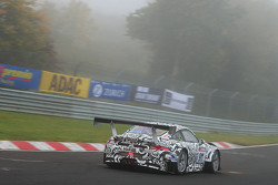 #911 Porsche Team Porsche 911 GT3 R: Nick Tandy, Frédéric Makowiecki