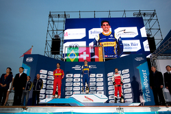Podium: 1. Sébastien Buemi, Renault e.Dams; 2. Lucas di Grassi, ABT Schaeffler Audi Sport; 3. Nick H