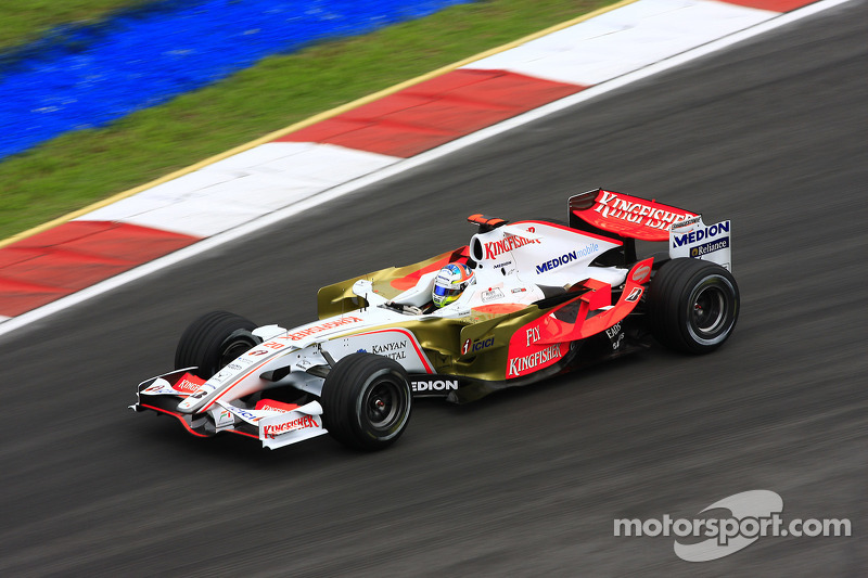 9. Adrian Sutil (128 Grandes Premios)