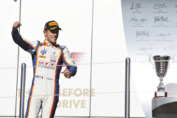 Gara 1, il vincitore Luca Ghiotto, Trident