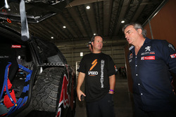 Robby Gordon and Carlos Sainz, Peugeot Sport