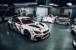 BMW M6 GTLM im Jubiläumsdesign für 100 Jahre BMW